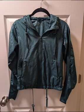 Zyia Green Hooded Zip Windbreaker Jacket